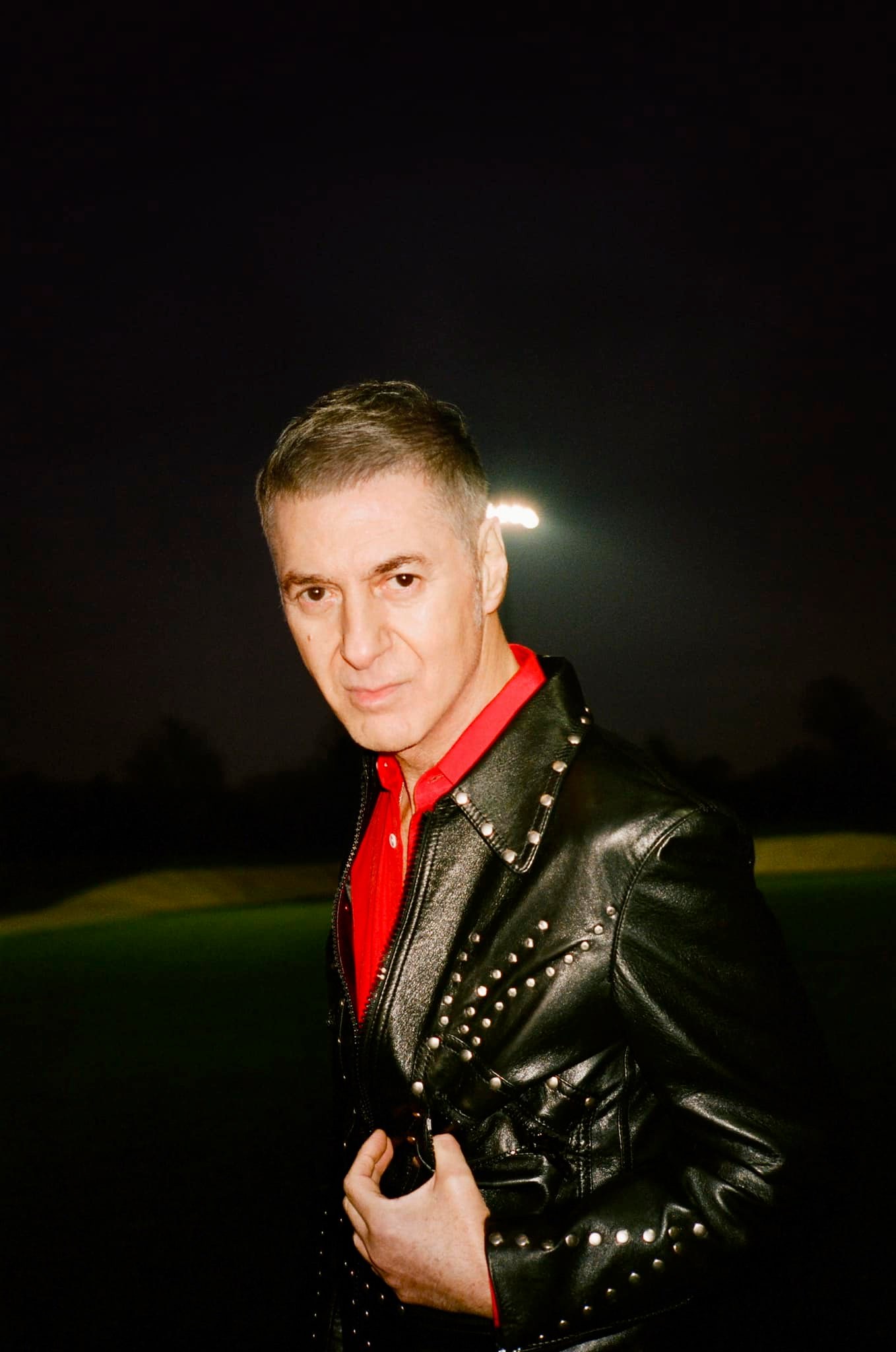 2023, Tirer la nuit sur les étoiles Photographie de Pierre-Ange Carlotti